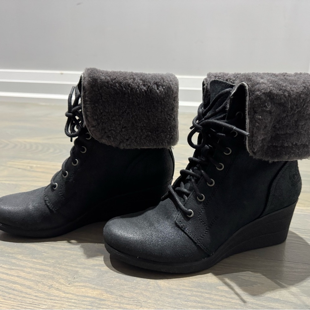 UGG Black Lace-Up Wedge Boots